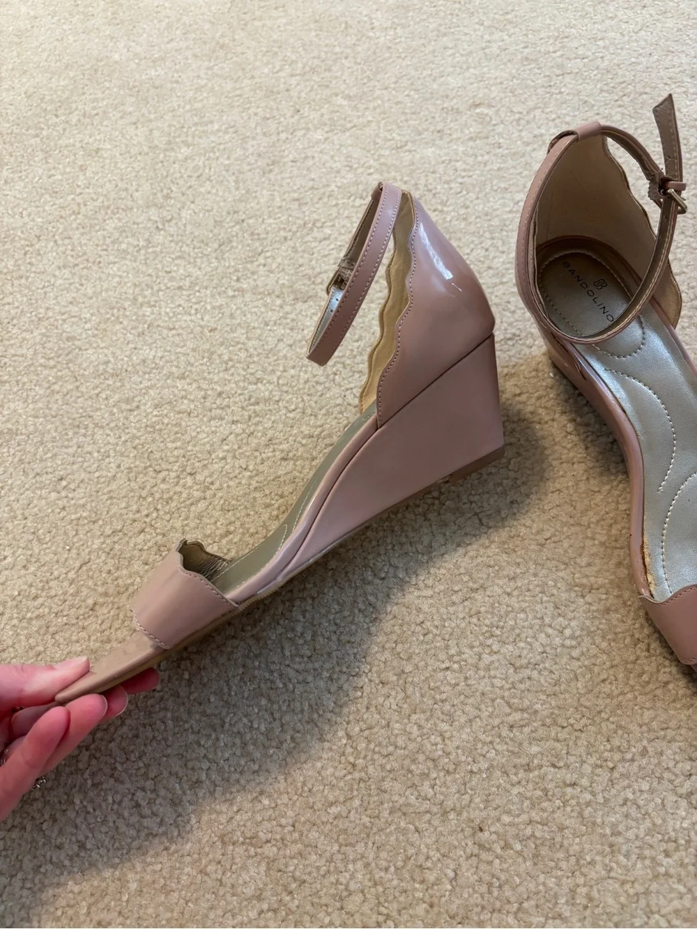 Bandolino Women's Pink Tan Scalloped Ankle Strap Wedge Sandals Size 9